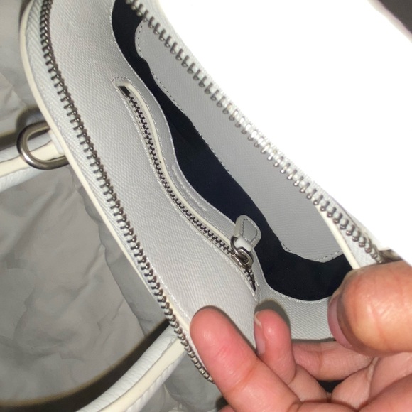 BALENCIAGA VILLE XXS TOP HANDLE BAG IN WHITE/BLACK - Picture 3 of 7